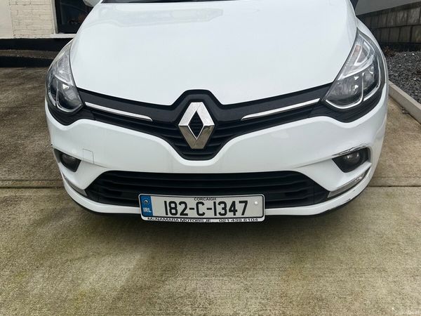 Renault Clio Hatchback, Petrol, 2018, White