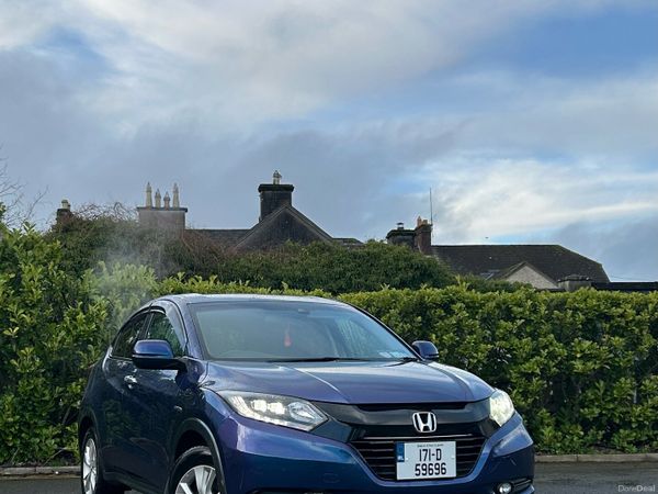 Honda Vezel MPV, Petrol Hybrid, 2017, Blue