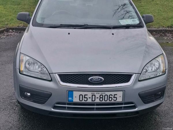 Ford Focus Hatchback, Petrol, 2005, Silver