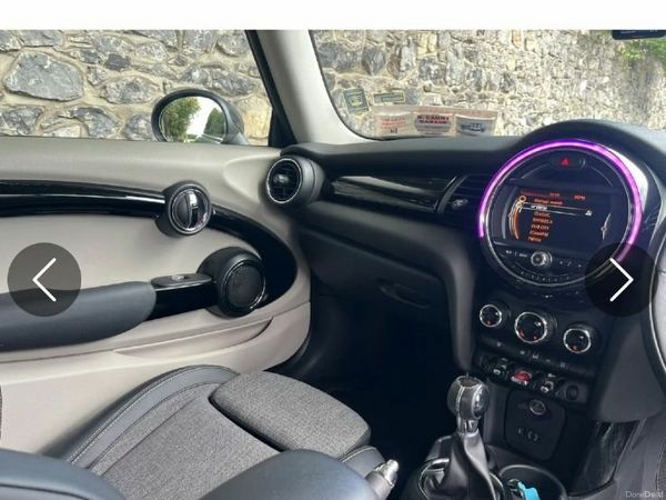 Mini Cooper Hatchback, Diesel, 2014, Silver