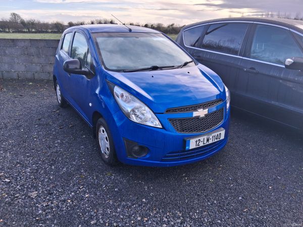 Chevrolet Spark Hatchback, Petrol, 2012, Blue