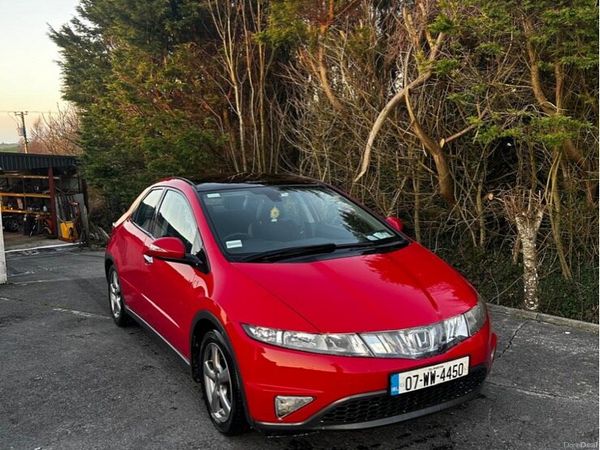 Honda Civic Hatchback, Petrol, 2007, Red