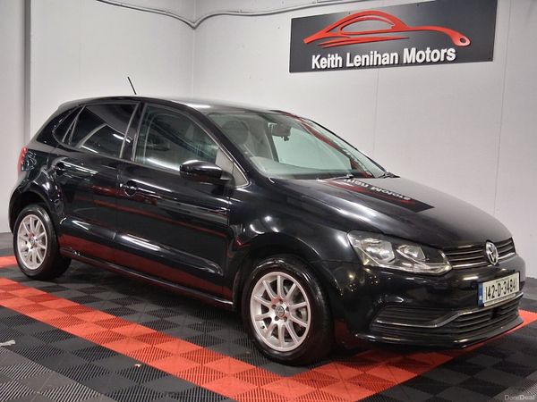 Volkswagen Polo Hatchback, Petrol, 2014, Black