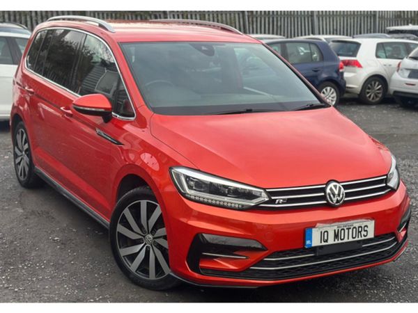 Volkswagen Touran MPV, Petrol, 2016, Orange