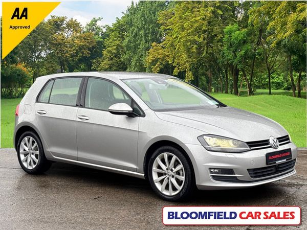 Volkswagen Golf Hatchback, Petrol, 2013, Silver