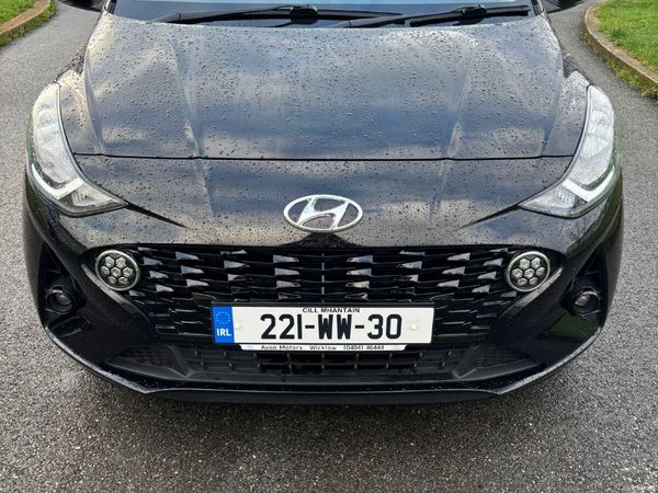 Hyundai i10 Hatchback, Petrol, 2022, Black