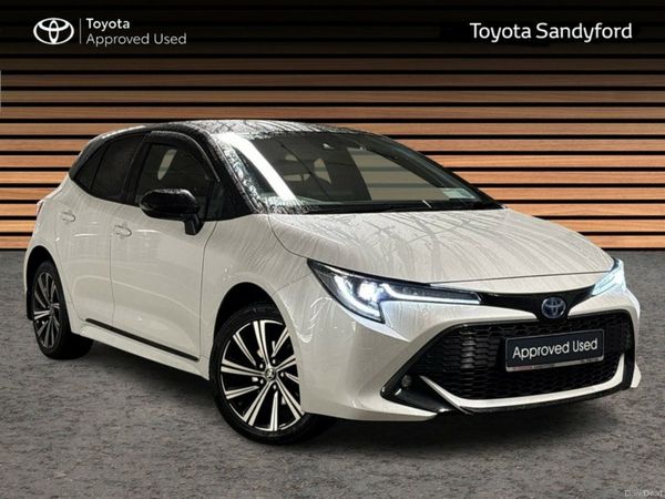 Toyota Corolla Hatchback, Petrol Hybrid, 2023, White