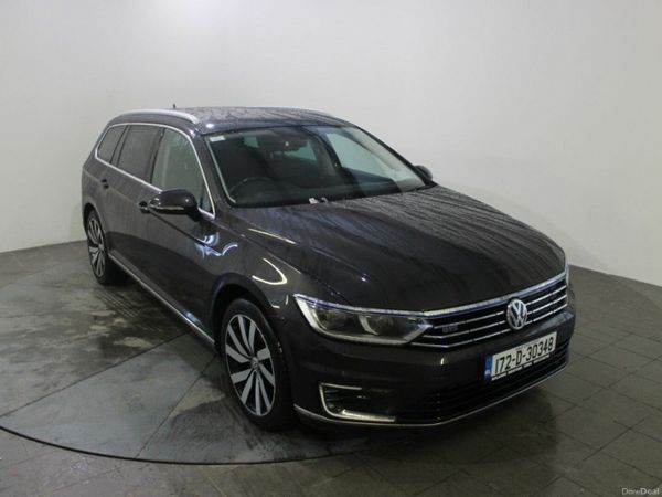 Volkswagen Passat Estate, Petrol Plug-in Hybrid, 2017, Grey