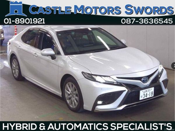 Toyota Camry Saloon, Petrol Hybrid, 2023, White