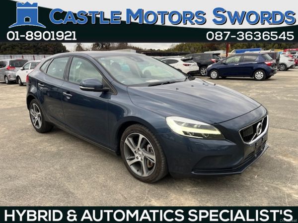 Volvo V40 Hatchback, Diesel, 2019, Blue