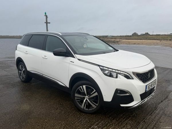 Peugeot 5008 MPV, Diesel, 2018, White