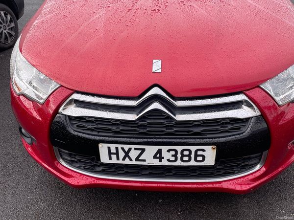 Citroen DS 4 Hatchback, Diesel, 2015, Red