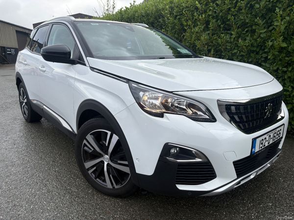 Peugeot 3008 MPV, Petrol, 2019, White