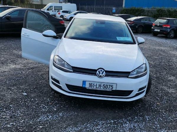 Volkswagen Golf Hatchback, Petrol, 2016, White