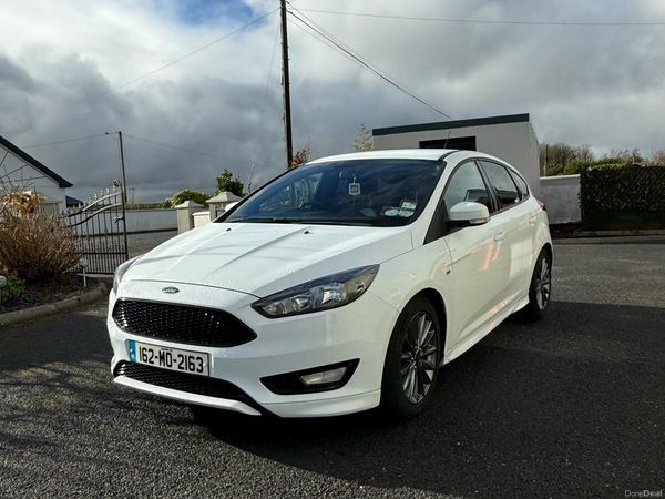 Ford Focus Hatchback, Diesel, 2016, White