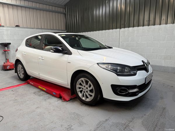 Renault Megane Hatchback, Diesel, 2015, White