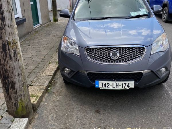 SsangYong Korando SUV, Diesel, 2014, Grey