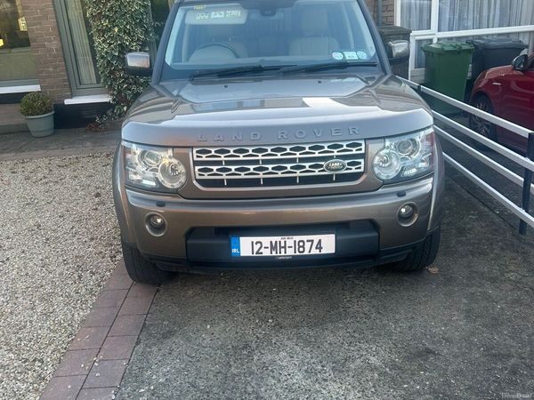 Land Rover Discovery SUV, Diesel, 2012, Gold