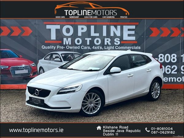 Volvo V40 Hatchback, Diesel, 2016, White