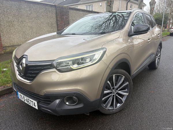 Renault Kadjar SUV, Petrol, 2017, Beige