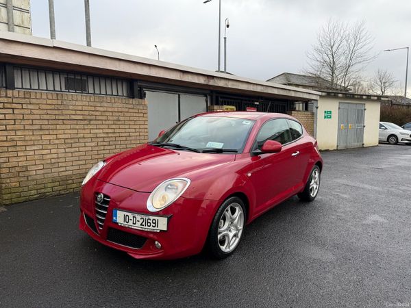 Alfa Romeo Mito Hatchback, Petrol, 2010, Red