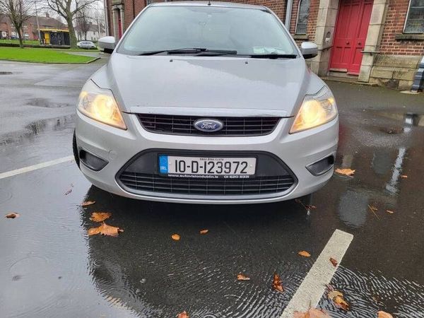 Ford Focus Hatchback, Diesel, 2010, Silver