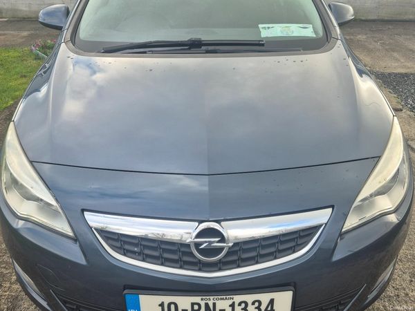 Opel Astra Hatchback, Petrol, 2010, Blue