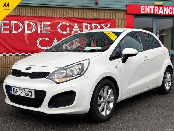 Kia Rio Hatchback, Petrol, 2015, White