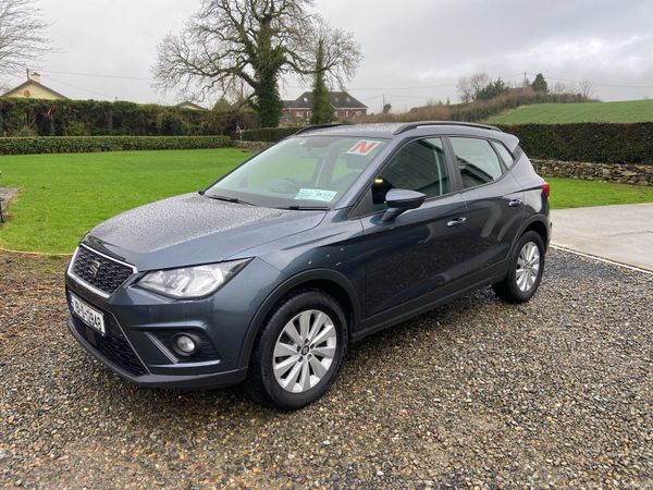SEAT Arona SUV, Diesel, 2019, Grey