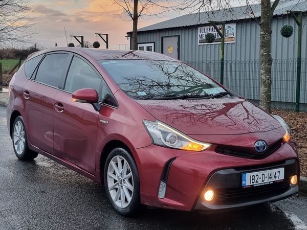Toyota Prius MPV, Petrol Hybrid, 2018, Red