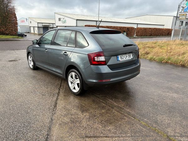 Skoda Rapid Hatchback, Diesel, 2016, Grey