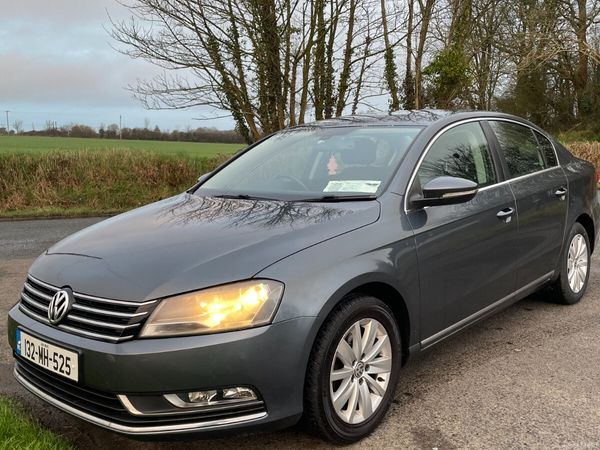 Volkswagen Passat Saloon, Diesel, 2013, Grey