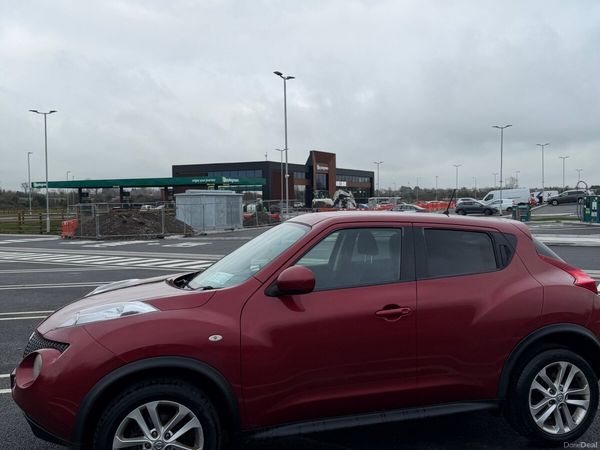 Nissan Juke SUV, Diesel, 2010, Red