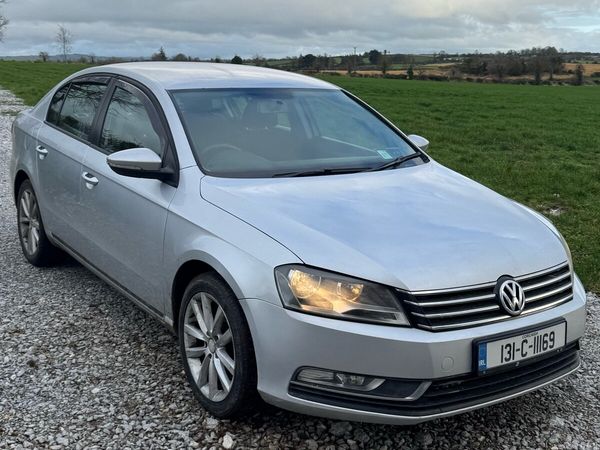 Volkswagen Passat Saloon, Diesel, 2013, Silver