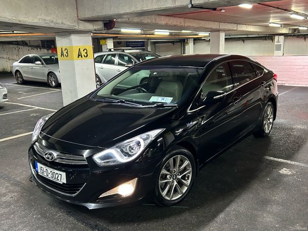 Hyundai i40 Saloon, Diesel, 2015, Black