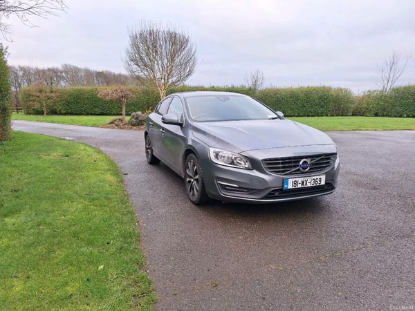 Volvo S60 Saloon, Diesel, 2018, Grey