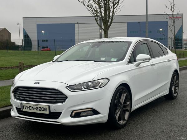 Ford Mondeo Hatchback, Diesel, 2017, White