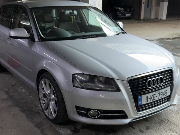 Audi A3 Hatchback, Diesel, 2011, Silver