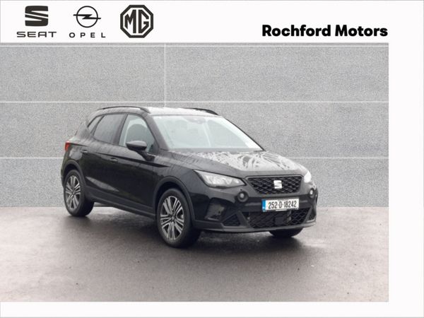 SEAT Arona Hatchback, Petrol, 2025, Black
