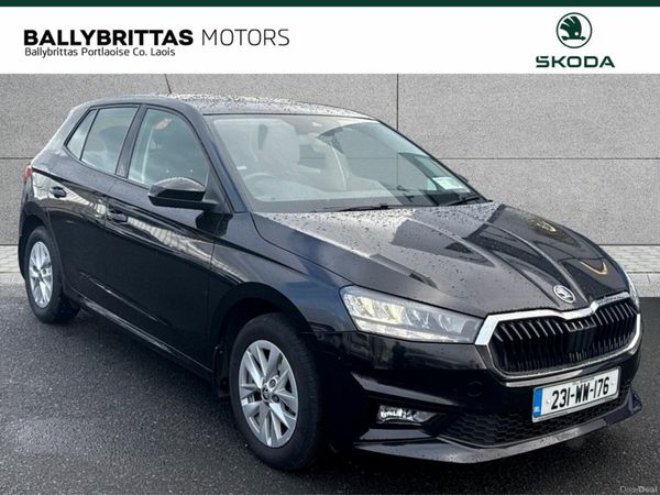 Skoda Fabia Hatchback, Petrol, 2023, Black