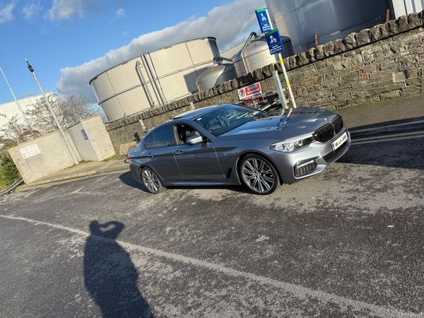 BMW 5-Series Saloon, Diesel, 2018, Blue