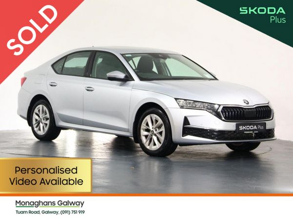 Skoda Octavia Saloon, Diesel, 2025, Grey