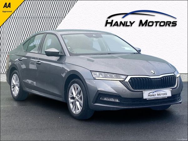 Skoda Octavia Saloon, Diesel, 2024, Grey