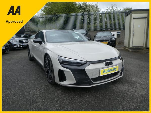 Audi RS e-tron GT Hatchback, Electric, 2023, Yellow