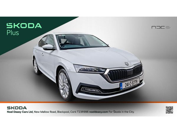 Skoda Octavia Saloon, Petrol Hybrid, 2024, White