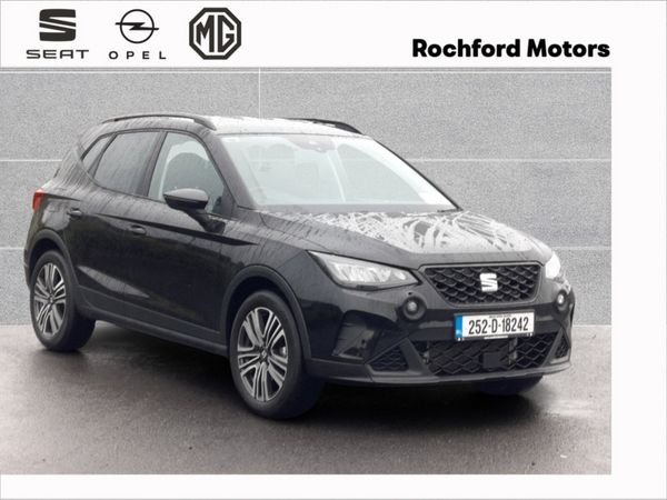 SEAT Arona Hatchback, Petrol, 2025, Black