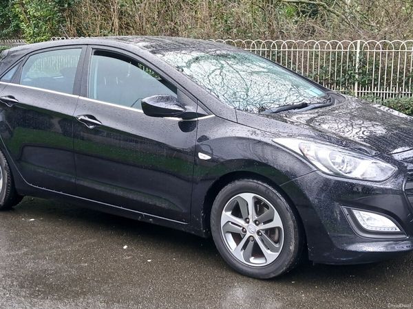 Hyundai i30 Hatchback, Petrol, 2016, Black