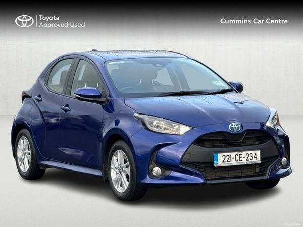 Toyota Yaris Hatchback, Petrol Hybrid, 2022, Blue