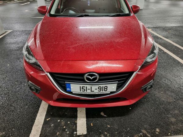 Mazda Mazda3 Saloon, Diesel, 2015, Red