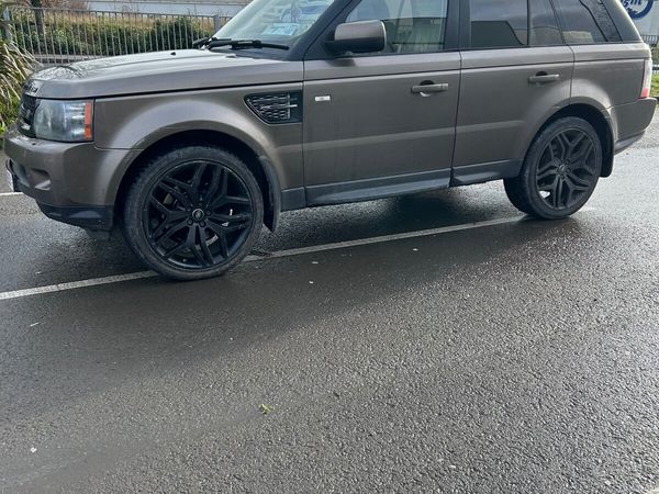 Land Rover Range Rover Sport SUV, Diesel, 2012, Gold